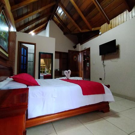 Casa Cultural Mindo Otel Dış mekan fotoğraf